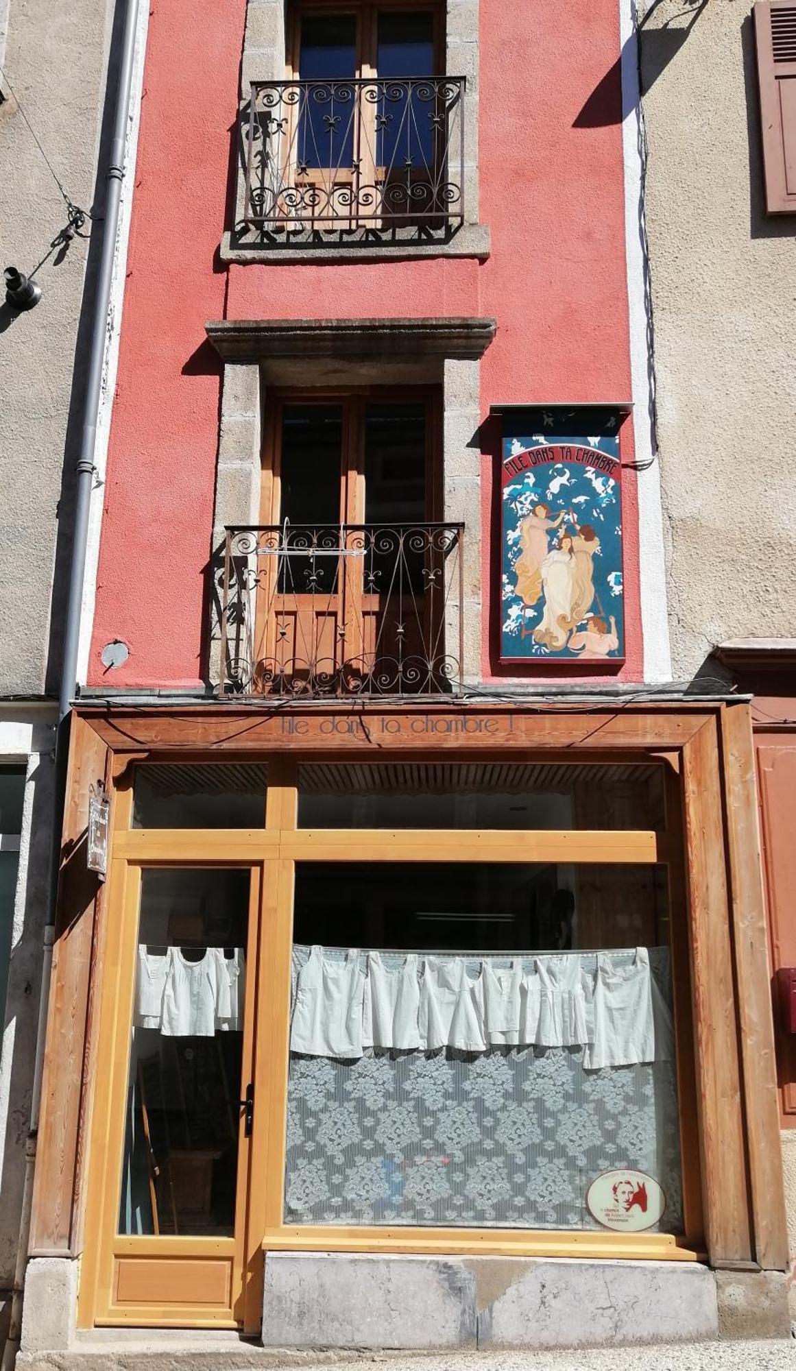 File Dans Ta Chambre ! Le Monastier sur Gazeille Szoba fotó